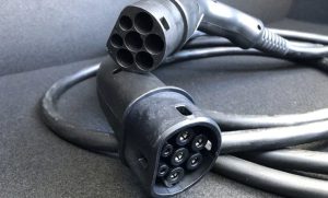 درگاه شارژر خودرو برقی